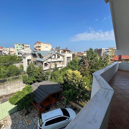 Villa Sokoli, Enjoy Sunset At This Spacious Apartment ติรานา ภายนอก รูปภาพ